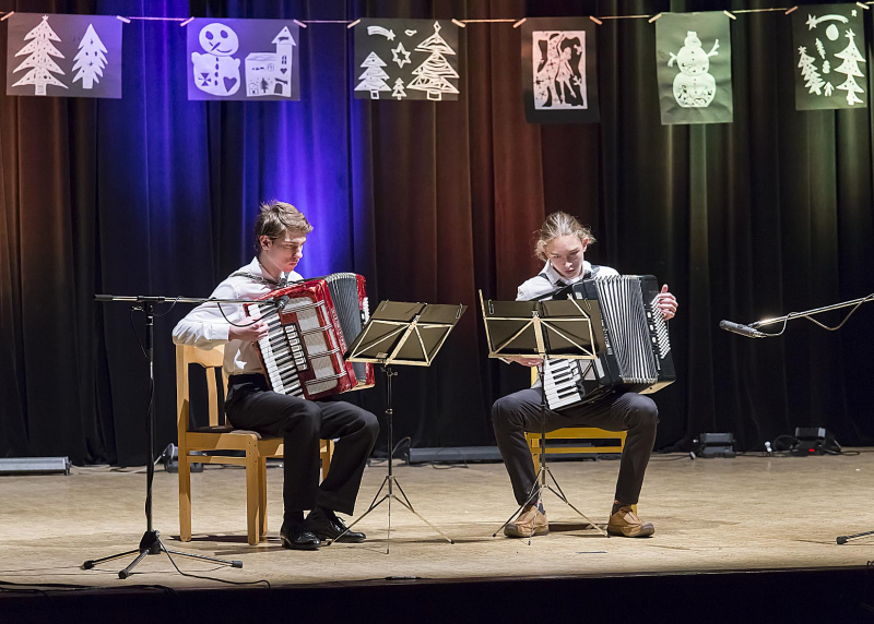 Vánoční koncert a výstava v Rosicích 8. 12. 2022 (HO, TO, VO)